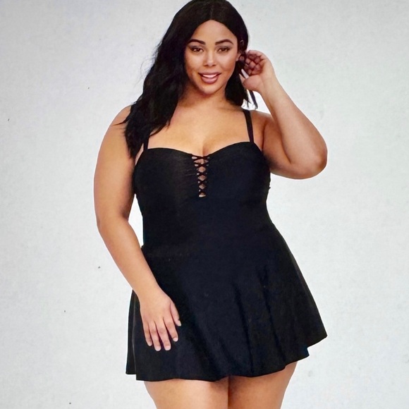 Torrid Curve Other - Torrid Black Lattice Wireless One- Piece Swim Dress NWOT